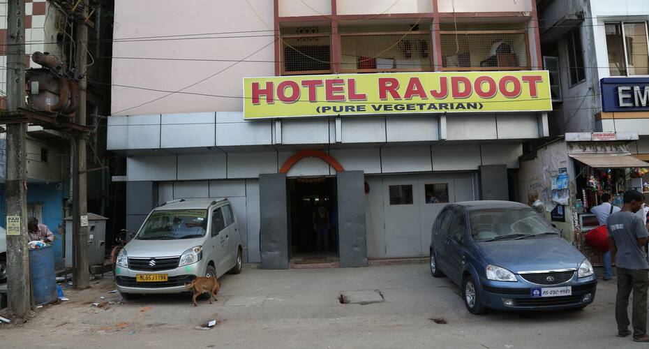 Hotel Rajdoot, Guwahati 5